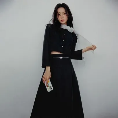 JJ지고트 벨티드 실키 플레어 스커트 GS8A0SK402
